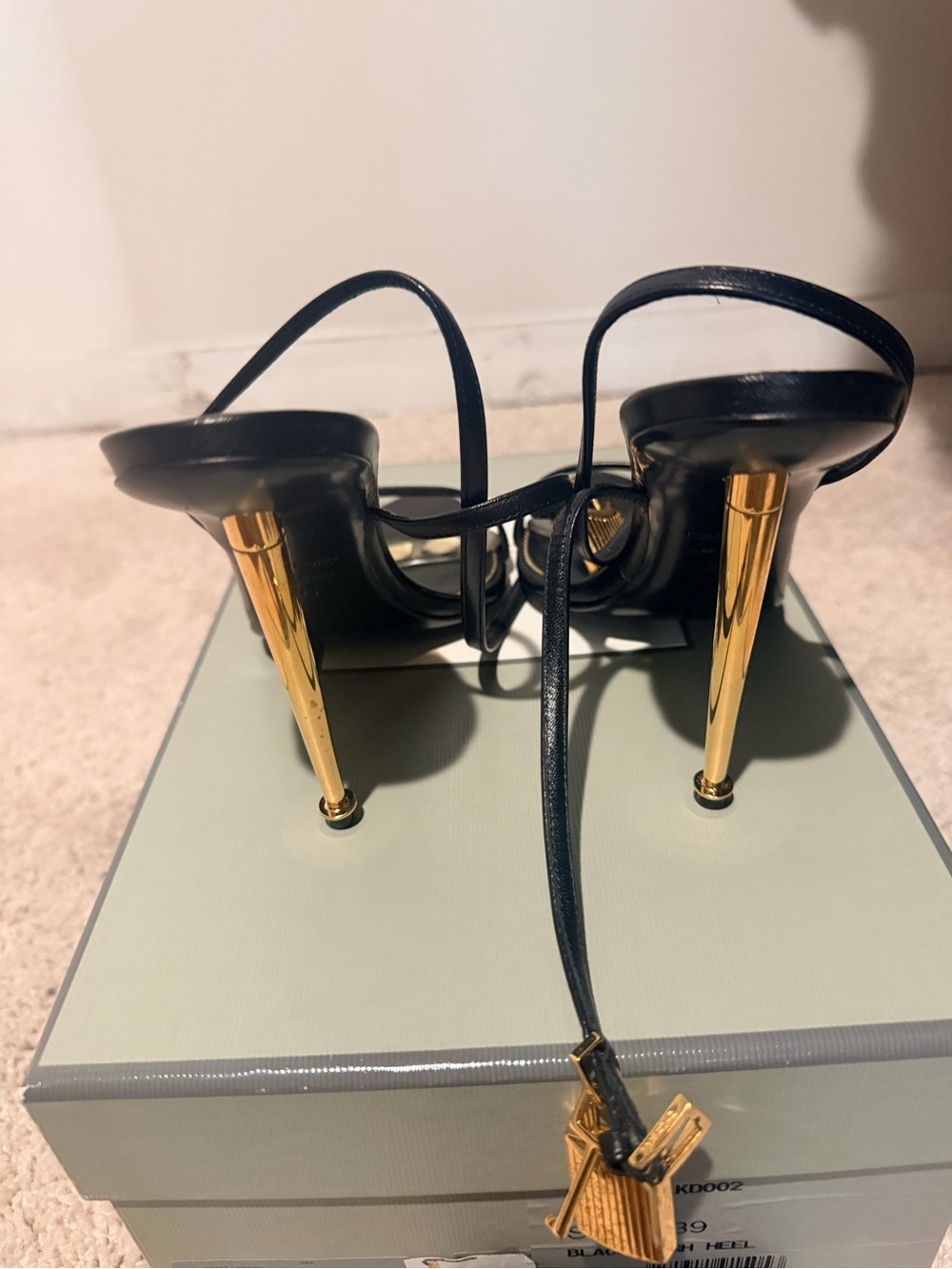 Tom Ford Black and Gold Heels worn once - Picture 3 of 4